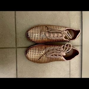 Only worn once! Good everyday cute shoes! So cute they are a little small for me